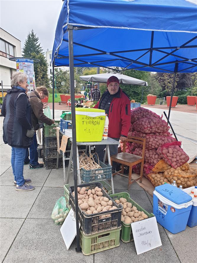 Výstava udržitelné mobility na farmářském trhu, září 2