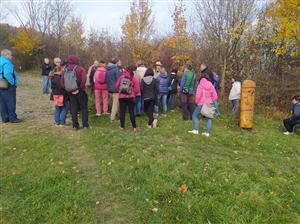 Keře, plody, kořeny - procházka s bylinkářem 7