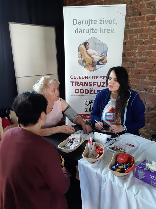 Zdravíčko a mykologická poradna na IV farmářském trhu  14