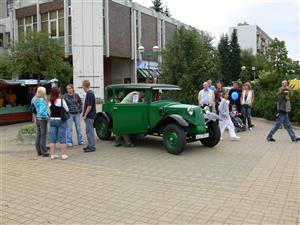 13 - projížïka ve veteránech (rch)