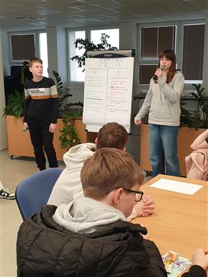 Školní fórum ZŠ Emila Zátopka 7 7