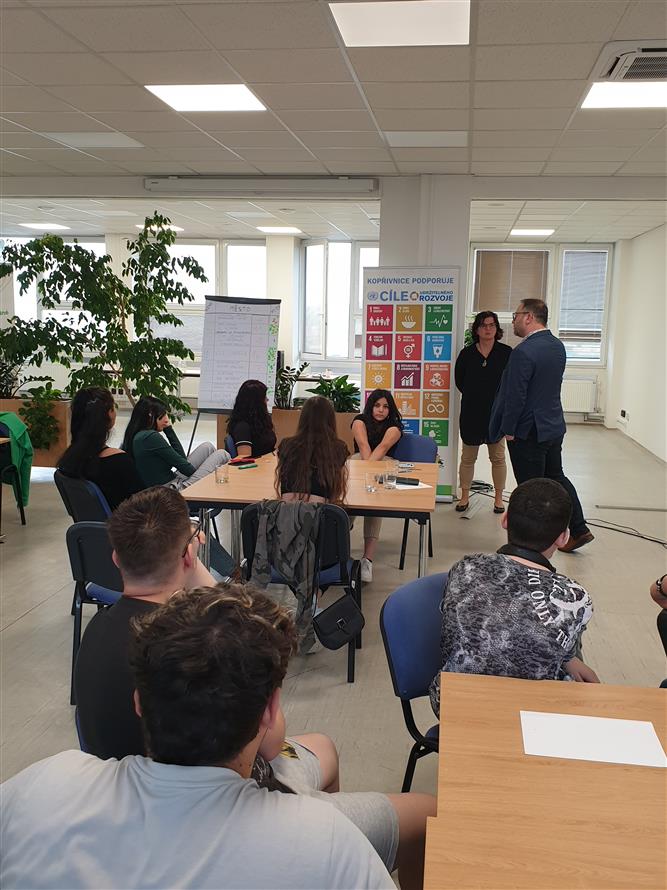 Školní fórum ZŠ Floriána Bayera