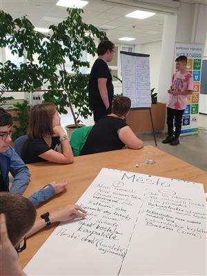 Školní fórum ZŠ Floriána Bayera