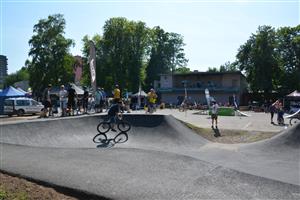 PUMP IT aneb otevření pumptracku 10