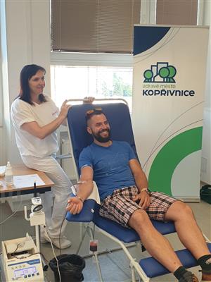 Daruj krev se Zdravým městem Kopřivnice - mobilní odběrový tým na radnici II 2