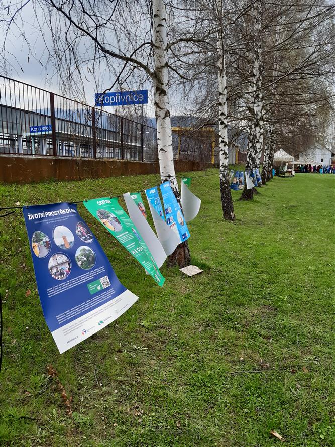 Den Země v Sadu E. Beneše