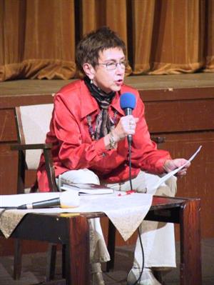 Socioložka Jiřina Šiklová byla i tentokrát mezi hosty diskuzního setkání ‘Myšlenky TGM a současnost’, kromě ní si mohli lidé poslechnout Rumla, Klvaňu, Zvěřinu a další.<br/>        
FOTO: DAVID MACHÁČEK