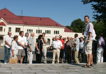 V rámci plánovacího víkendu probíhala diskuze i v prostoru náměstí TGM, kde lidem na jejich dotazy odpovídali odborníci.<br/>
FOTO: KAREL PARGAČ