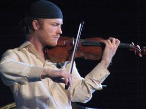 Koncert houslového virtuosa a popularizátora houslové hry Pavla Šporcla patřil k hlavním událostem letošního ročníku Janáčkových Hukvald.<br/><br/>                                               
FOTO: DAVID MACHÁČEK