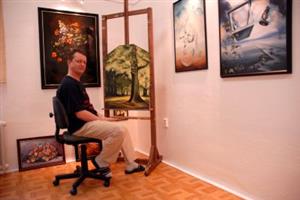 Pavel Šporcl a klavírista Petr Jiříkovský hráli kopřivnickému publiku Mozartovy a Dvořákovy sonáty.<br/> FOTO: DAVID MACHÁČEK