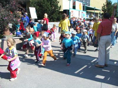 Nejvíce závodníků na pátečním Běhu Terryho Foxe startovalo z řad mateřských škol.<br/>                                                       FOTO: ILONA HOFFMANNOVÁ