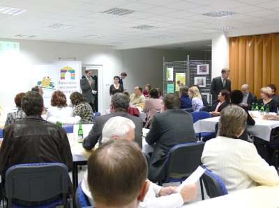 Poměrně hodně lidí přišlo na setkání, které pořádala koordinátorka Zdravého města a na němž mohli podávat návrhy na zlepšení života v Kopřivnici.<br/>                                     
FOTO: DANA HOĎÁKOVÁ
