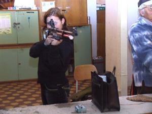 Veronika Vavrošová podala ve finále zimní střelecké ligy nejlepší výkon ve střelbě z pušky na 60 ran. Stala se i celkovou vítězkou soutěže v této disciplíně.<br />                             
FOTO: ONDŘEJ ZAPLETAL
