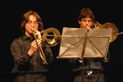 System.Linq.Enumerable+<TakeIterator>d__25`1[System.Char]