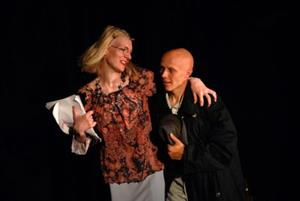 Jednou z her letošní Bedny byla také komedie Šťastný domov v podání divadla DiGoknu z Rožnova pod Radhoštěm.<br/>                                                                                        
FOTO: DAVID MACHÁČEK
