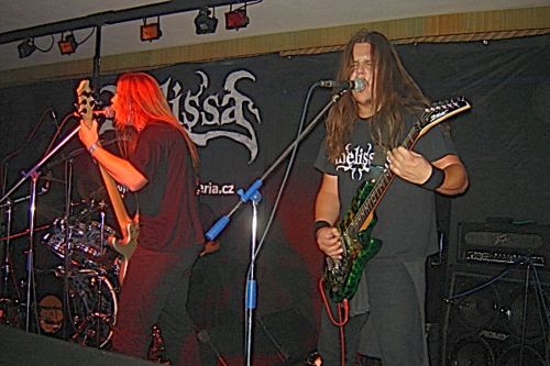 Metalová kapela Melissa v sobotu pokřtila v Noře už své druhé řadové album. Publiku se také předvedla v inovované a rozšířené sestavě.<br/>                                                           
FOTO: ARCHIV KAPELY
