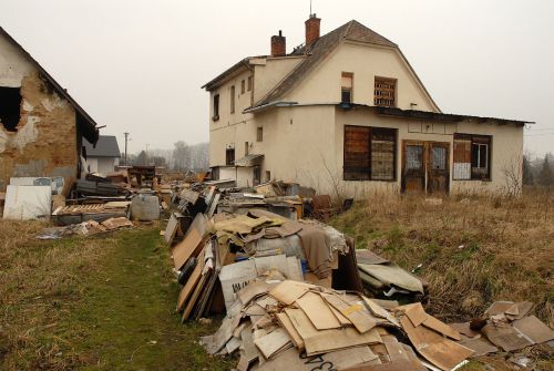 System.Linq.Enumerable+<TakeIterator>d__25`1[System.Char]