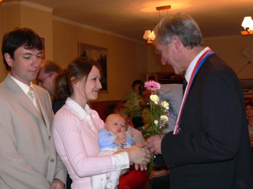 Vítání občánků patří v Lubině k tradičním akcím, které se z důvodu zvyšujícího počtu narozených dětí konají dvakrát ročně po dvou setkáních.<br/>
FOTO: ILONA MAZALOVÁ