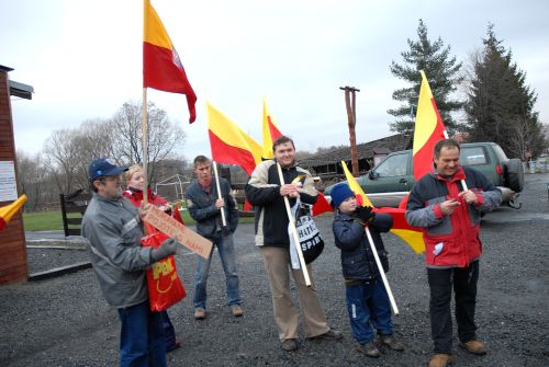 Skupina lidí s vlajkami chtěla svým sobotním pochodem připomenout lidem jejich moravanství.<br/><br/>                                          
FOTO: DAVID MACHÁČEK
