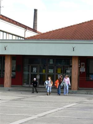 Základní škola Npor. Loma