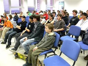 Zájem o rozšíření skateparku projevili nadšenci pro skate, in-line, bike či parkour. Na setkání na městský úřad jich přišlo šedesát.<br/>                   
FOTO: ILONA MAZALOVÁ
