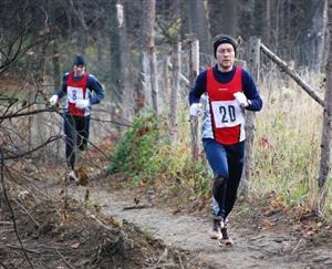 Běh 17. listopadu uzavřel letošní ročník Lašské běžecké ligy. Michal Keller z Maraton klubu Kopřivnice (na snímku) si v něm doběhl v čase 19:06 pro celkové 5. místo.              <br/>
FOTO: JANA FEILHAUEROVÁ
