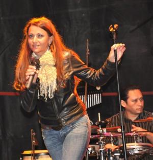 Yvetta Blanarovičová by prý na koncert přijela i příští rok. Neúspěch projektu ji však rzel.<br/>                        FOTO: DANA HOĎÁKOVÁ