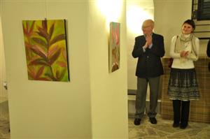 Ostravská výtvarnice Ivana Peřinová se vrátila do Galerie Ve vile, tentokrát zde vystavuje svůj soubor maleb nazvaných Květliny.
FOTO: DAVID MACHÁČEK
