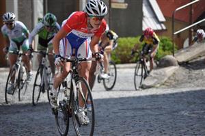 Holanďanka Marianne Vosová vyhrála v závodě Světového poháru Gracia Orlová 2010 nejen úvodní etapu vedoucí z Dětmarovic na dlážděné náměstí ve Štramberku, ale nakonec pětietapové klání s cílem v Orlové vyhrála i celkově. 
FOTO: JANA FEILHAUEROVÁ