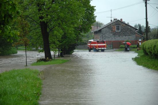 Lubina vystoupila z břehů.
FOTO: DAVID MACHÁČEK