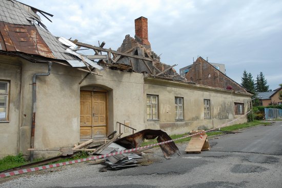 System.Linq.Enumerable+<TakeIterator>d__25`1[System.Char]