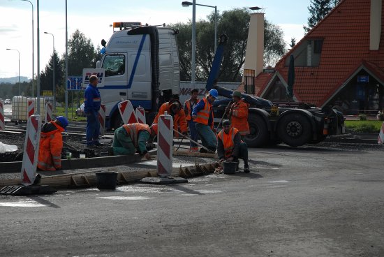 System.Linq.Enumerable+<TakeIterator>d__25`1[System.Char]