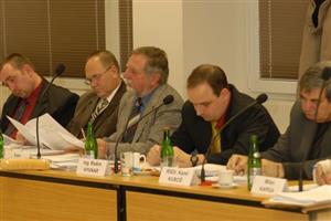 Před týdnem se nově zvolení zastupitelé sešli k prvnímu pracovnímu jednání. Na mnohahodinovém zasedání došlo také k prvnímu ostřejšímu střetu politiků z koalice a opozice.
FOTO: DAVID MACHÁČEK