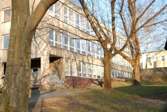 Budova Mateřské školy na ulici Krátké se letos v létě dočká zásadní rekonstrukce. Jediným kritériem při výběru stavby je cena.
FOTO: DAVID MACHÁČEK