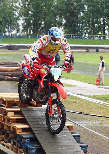 Kopr Extrem Enduro sice kvůli dešti řada diváků oželela, pořadatelé ale slíbili, že se mohou těšit na další.
FOTO: IVO MARŠÁLEK
