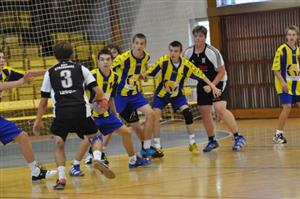 Mladší dorost KH Kopřivnice porazil na domácí palubovce Strakonice rozdílem třinácti branek a i díky tomu vévodí tabulce I. ligy.
FOTO: JANA FEILHAUEROVÁ