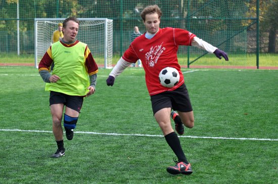 Titul v I. lize KMK Kopřivnice patří týmu 1. FC Bari, který v nadstavbové části ligy dokázal sesadit z první příčky FC Jelita, dosavadního lídra a vítěze základní části soutěže.
FOTO: J. FEILHAUEROVÁ