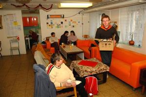 Některé poskytovatele sociálních služeb ve městě trápí finanční nejistota, čekají na informace z ministerstva a kraje, jaký bude nový model podpory služeb sociální prevence.
FOTO: DAVID MACHÁČEK