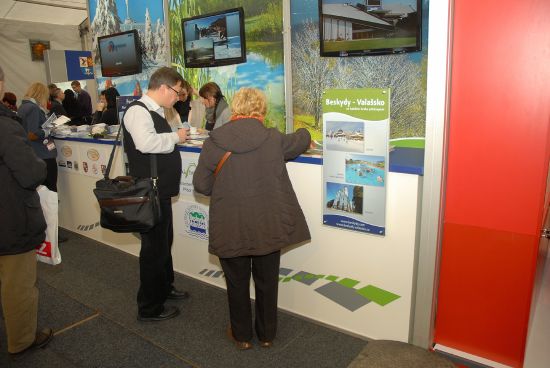 Na stánku Moravskoslezského kraje se v rámci veletrhu Holiday World prezentovaly také Lašská brána Beskyd a Kopřivnice.
FOTO: DAVID MACHÁČEK