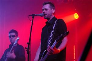 Crossoverová kapela Cocotte Minute se po roce vrací do Kopřivnice. Tentokrát ji však lidé neuslyší v kulturním domě, ale v Nord clubu.
FOTO: DAVID MACHÁČEK