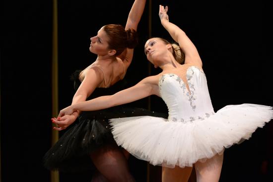 Nejen orientální tanec nabídl v sobotu festival Šostýnská Venuše. Ten se postupně proměňuje v multižánrovou akci.
FOTO: DAVID MACHÁČEK