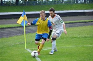 Místním fotbalistům se zápas s Veřovicemi nevydařil. Neprosadil se ani jindy úspěšný útočník Jan Špaček (na snímku). Porážka 0:3 Kopřivnici srazila na čtvrté místo tabulky.
FOTO: J. FEILHAUEROVÁ