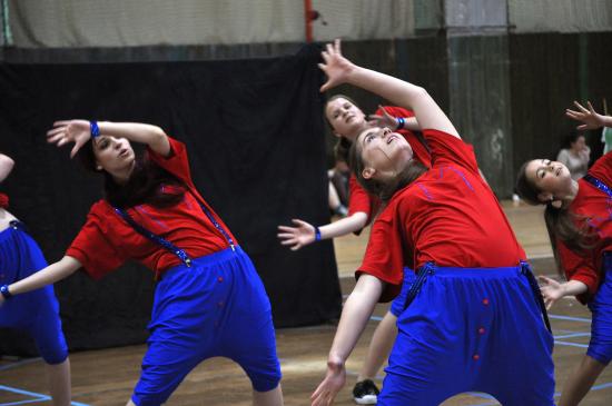 Se svou Street Dance Show se mezi spoustou soutěžících na Kopřivnickém Mecheche představil také SVČ Asterix Havířov.
FOTO: JANA FEILHAUEROVÁ