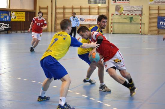 Zlín bojoval v kopřivnické hale nadoraz, povzbudit jej dokonce přijel autobus fanoušků, vítězství v barážové sérii ale vyválčila Kopřivnice.
FOTO: JANA FEILHAUEROVÁ