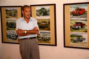 Znalec tatrovácké historie Karel Rosenkranz na vernisáži výstavy v Muzeu Fojtství, která jej představuje také jako výtvarníka.
FOTO: DAVID MACHÁČEK