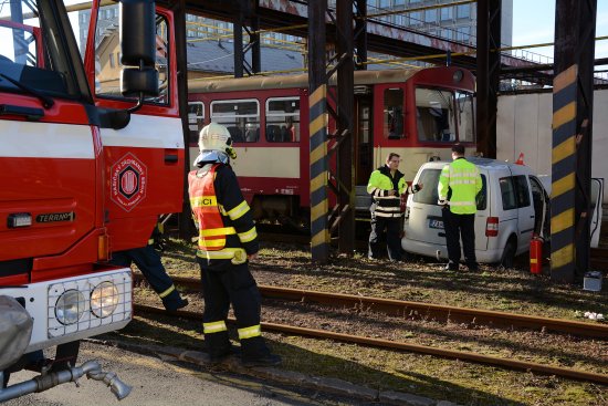 System.Linq.Enumerable+<TakeIterator>d__25`1[System.Char]