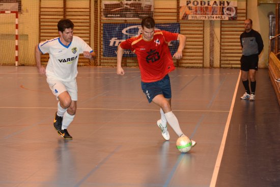Tým Getafe porazil ve finále turnaje O putovní pohár Tatra Trucks a.s. Kopřivnice Jokerit 1:0 a třetím vítězstvím na tomto turnaji v řadě získal trofej navždy.
FOTO: DAVID MACHÁČEK