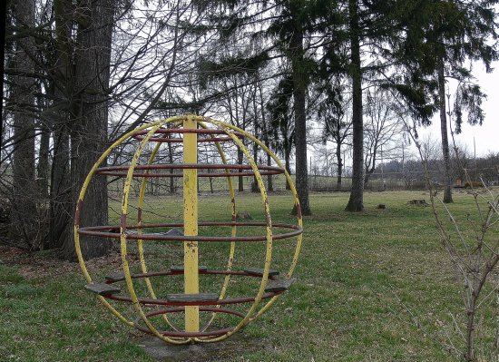 Pozemek, jehož odkoupení Klokočovští požadují po Příboru, aby mohl být plně využíván místními jako hřiště, byl před třemi roky odhadnut na 3,4 milionu korun.
FOTO: ILONA MAZALOVÁ