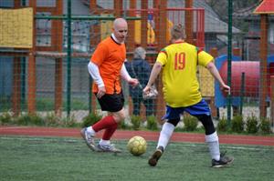 Malý fotbal započal další ročník své sedmadvacetileté historie. Ve dvou ligách bude v sezoně 2013/14 o titul bojovat celkem 14 mužstev.
FOTO: KRISTINA ČABLOVÁ
