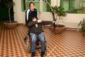 Lukostřelba byla jako jedna z tradičních disciplín sportovních her tělesně postižených zachována i letos.
FOTO: DAVID MACHÁČEK